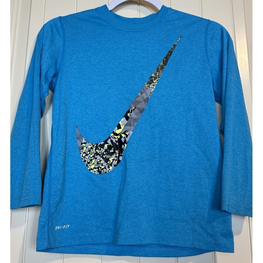 Nike Legacy Dri-Fit Tee Boys Shirt Athletic blue Yellow LOGO sz S school play
